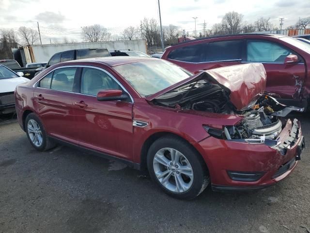 2016 Ford Taurus SEL