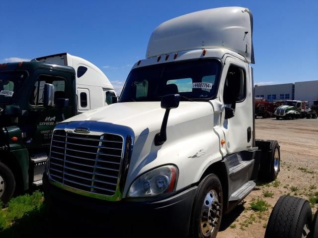 2016 Freightliner Cascadia 125