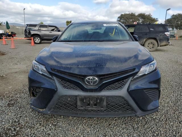 2020 Toyota Camry SE