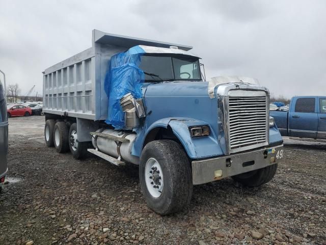 2006 Freightliner Conventional FLD120