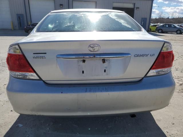 2005 Toyota Camry LE