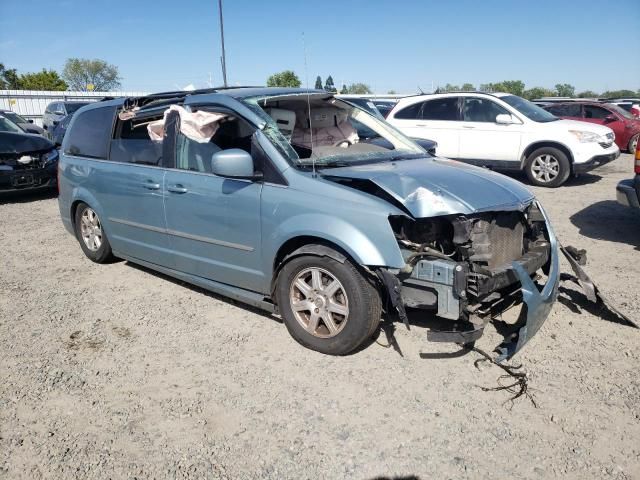 2010 Chrysler Town & Country Touring