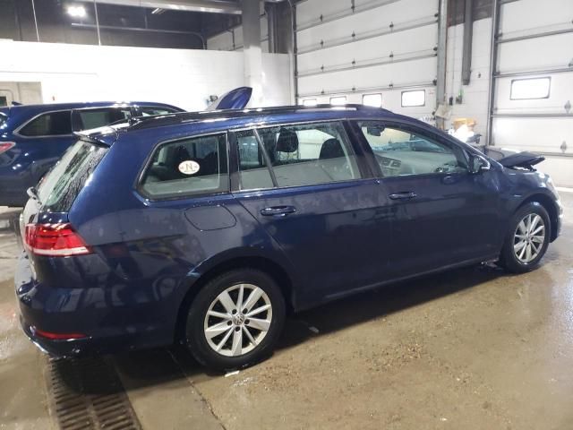 2018 Volkswagen Golf Sportwagen S