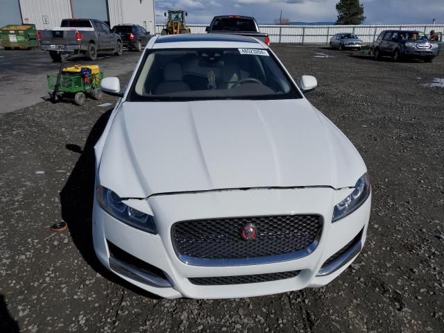 2017 Jaguar XF Premium