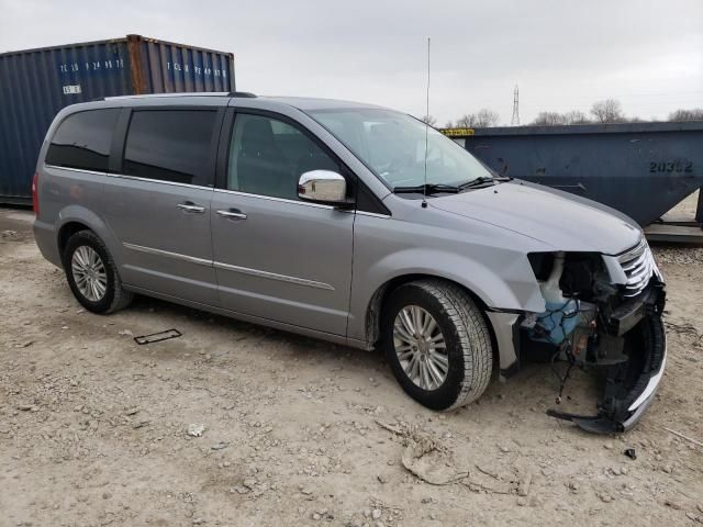 2013 Chrysler Town & Country Limited