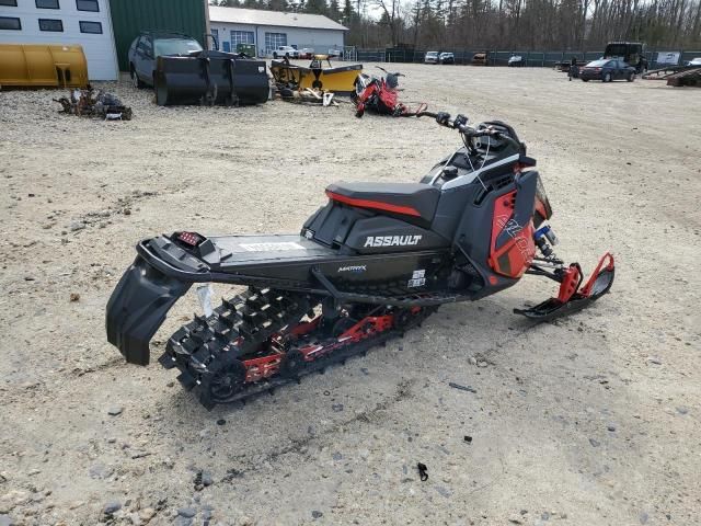 2023 Polaris Snowmobile