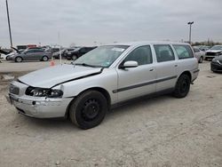 Salvage cars for sale from Copart Indianapolis, IN: 2004 Volvo V70 FWD