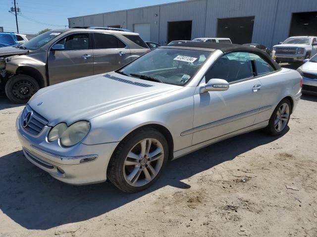 2005 Mercedes-Benz CLK 320