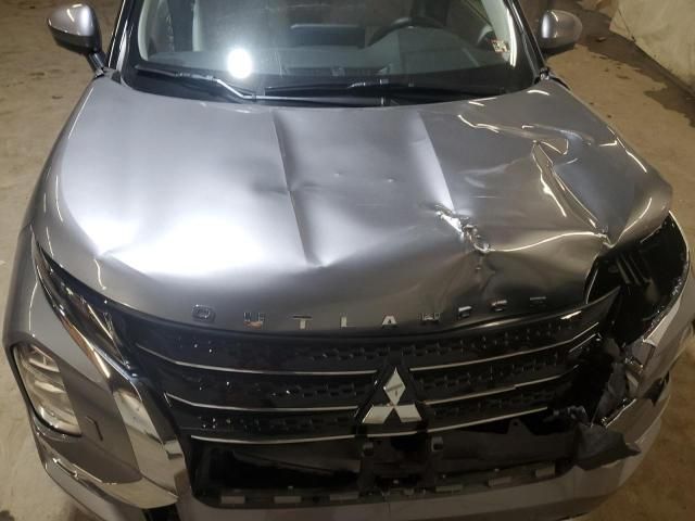 2022 Mitsubishi Outlander SEL