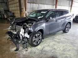 Salvage cars for sale from Copart Greenwell Springs, LA: 2022 Toyota Highlander Hybrid XLE