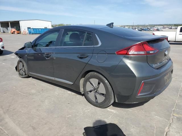 2020 Hyundai Ioniq SE