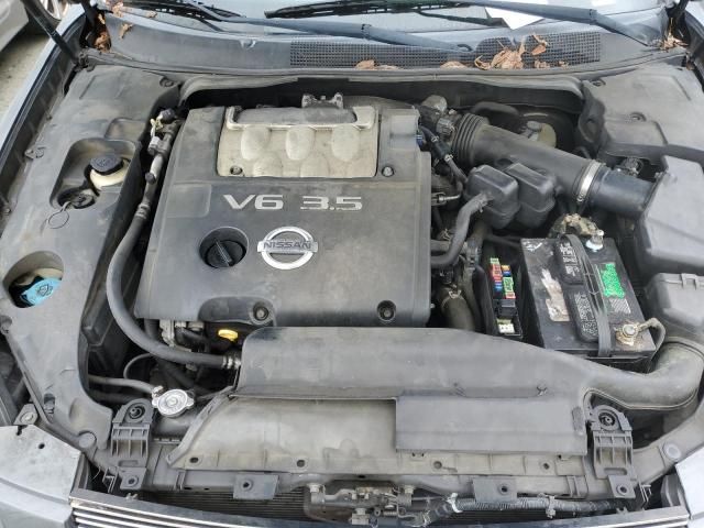 2005 Nissan Maxima SE