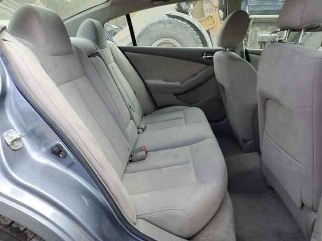 2011 Nissan Altima Base