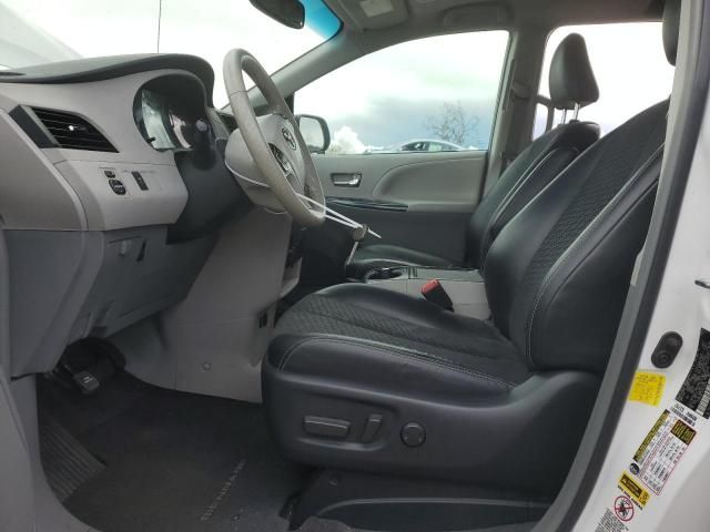 2012 Toyota Sienna Sport