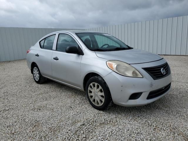 2013 Nissan Versa S