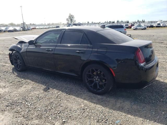 2019 Chrysler 300 Touring