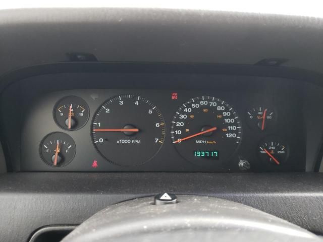 2000 Jeep Grand Cherokee Laredo