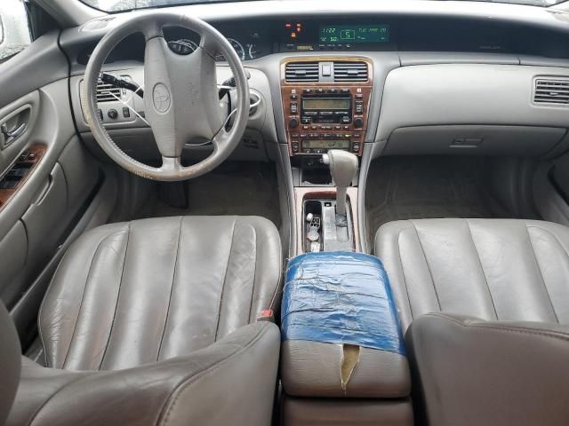 2000 Toyota Avalon XL