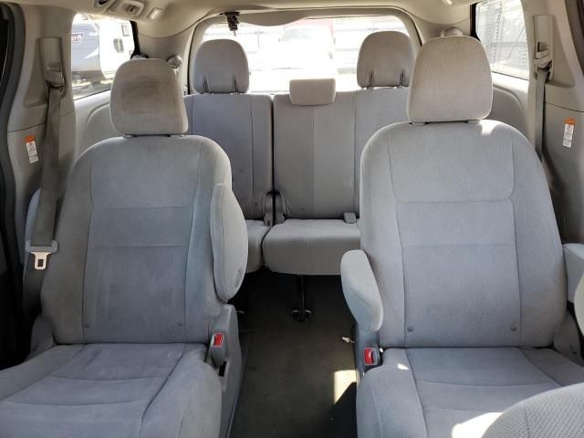 2016 Toyota Sienna