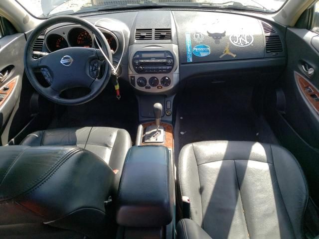 2004 Nissan Altima Base