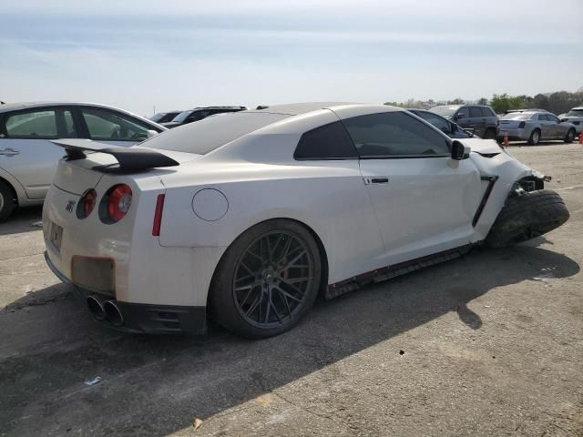 2015 Nissan GT-R Premium