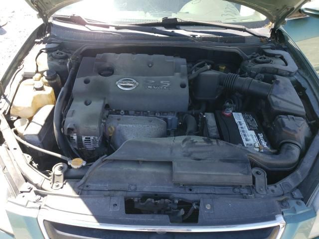 2003 Nissan Altima Base