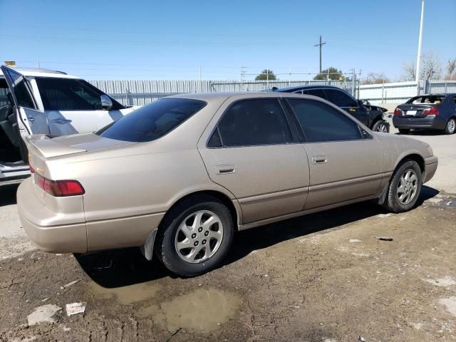 1998 Toyota Camry LE