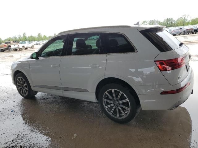 2019 Audi Q7 Premium Plus