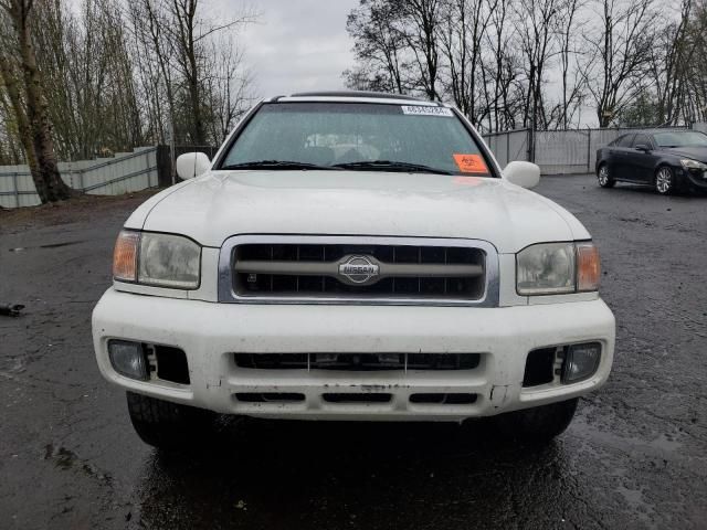 2001 Nissan Pathfinder LE