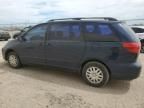 2004 Toyota Sienna CE