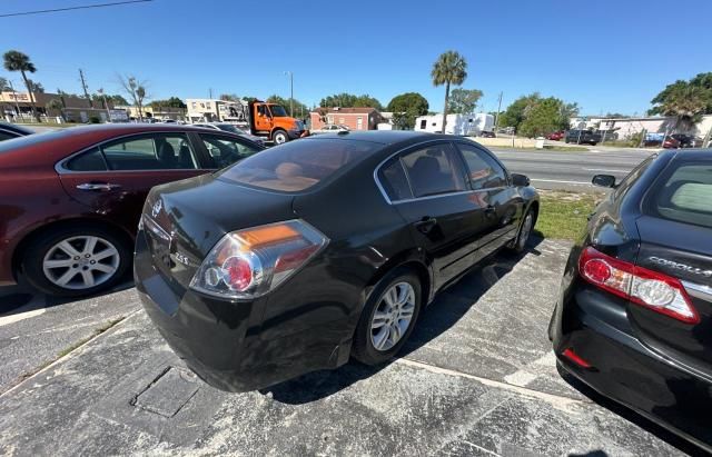 2010 Nissan Altima Base