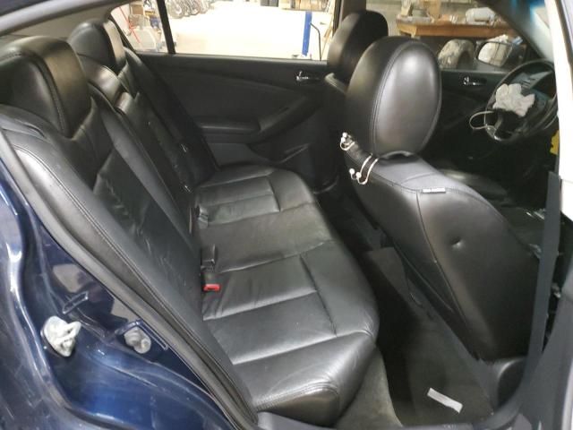 2010 Nissan Altima Base