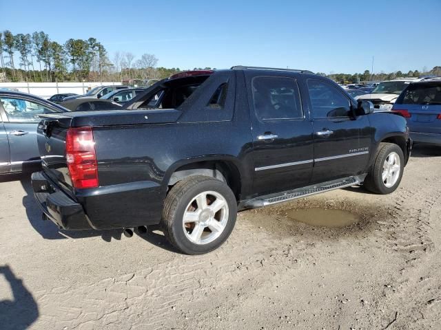 2013 Chevrolet Avalanche LTZ