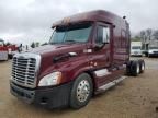 2011 Freightliner Cascadia 125