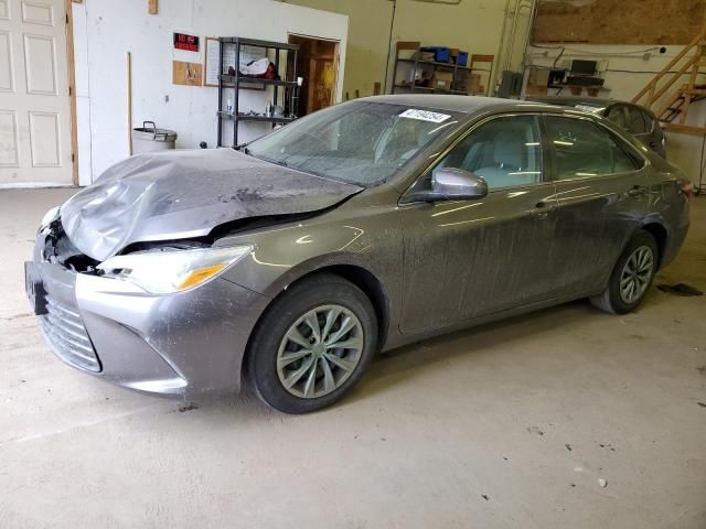 2016 Toyota Camry LE