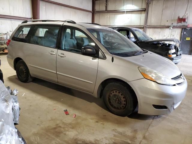 2009 Toyota Sienna CE