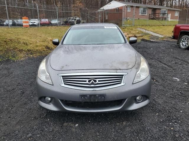 2015 Infiniti Q40