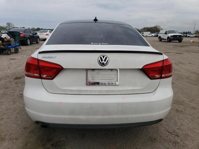 2013 Volkswagen Passat S