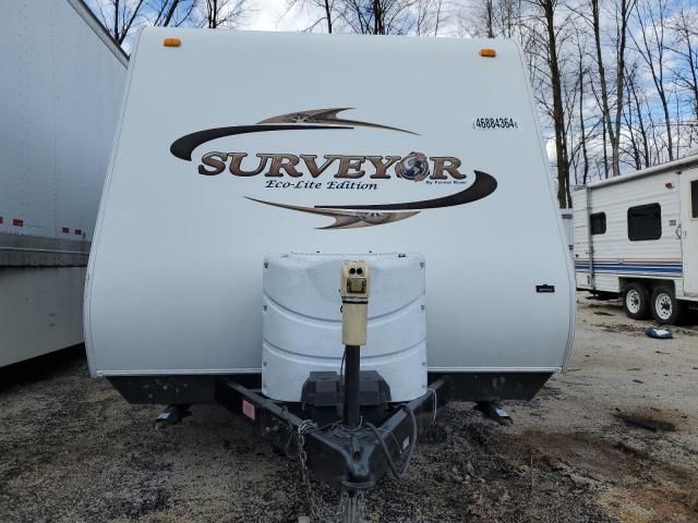 2010 Wildwood Surveyor