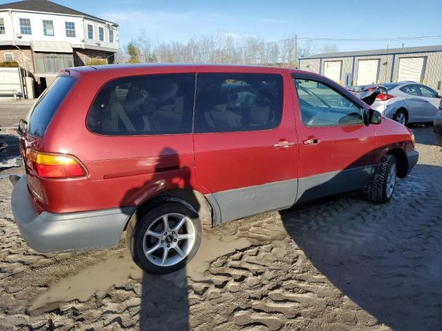 1998 Toyota Sienna CE