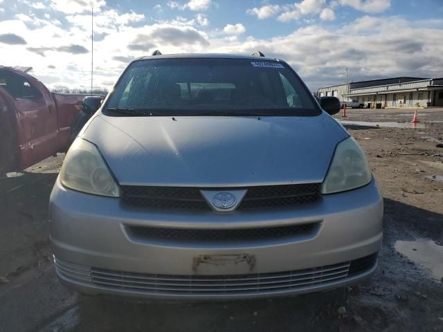 2005 Toyota Sienna CE