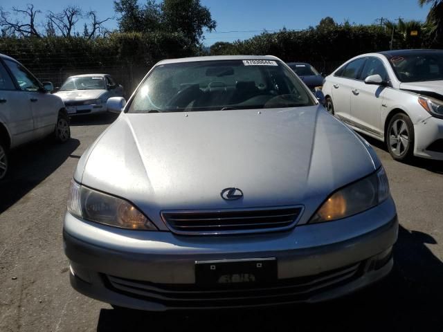 2000 Lexus ES 300