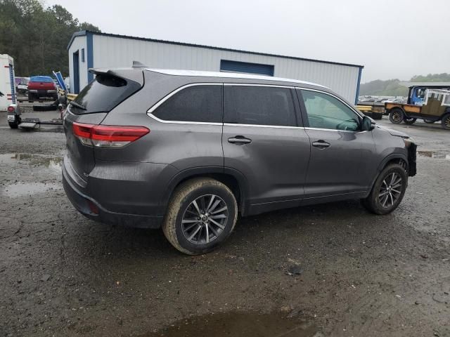 2018 Toyota Highlander SE