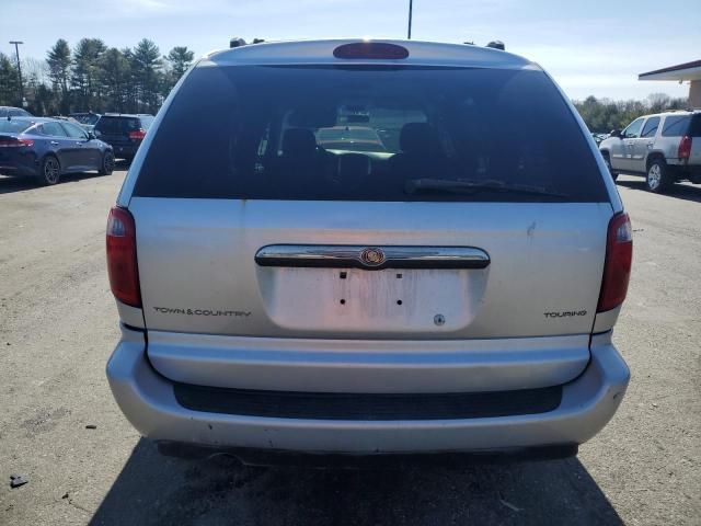 2005 Chrysler Town & Country Touring