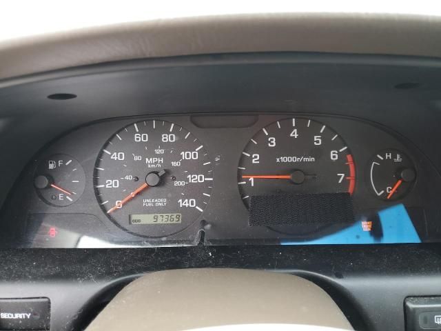 2000 Nissan Altima XE