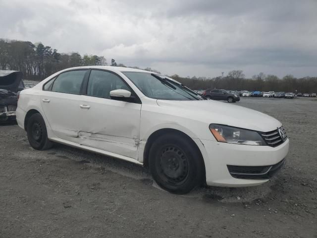 2013 Volkswagen Passat S