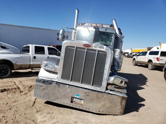 2010 Peterbilt 389