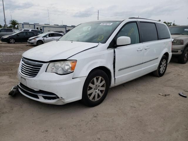 2014 Chrysler Town & Country Touring