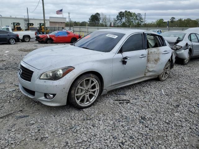 2011 Infiniti M37