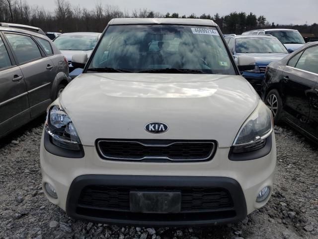 2013 KIA Soul +